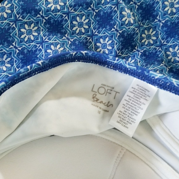 Ann Taylor Loft Beach one piece 16 swimsuit halter - Picture 4 of 5